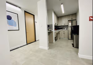 3 Person Private Office