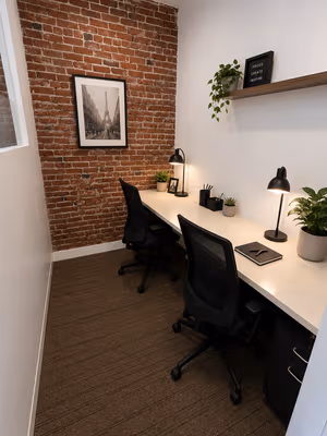 1 Person Private Office