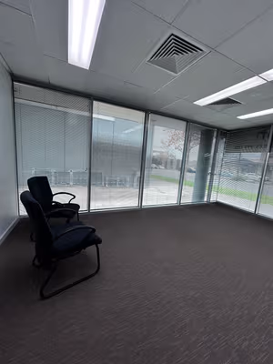 1 Person Private Office