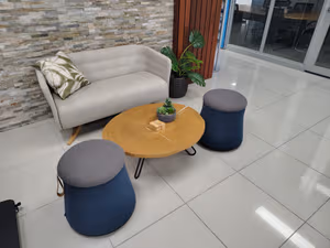 1 Person Coworking Desk