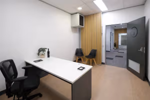 1 Person Virtual Office