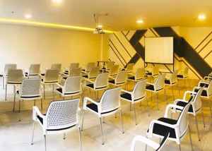 4 Person Private Office