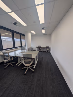1 Person Private Office