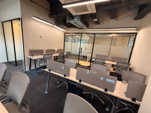 7 Person Private Office