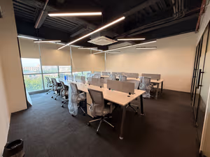 8 Person Private Office