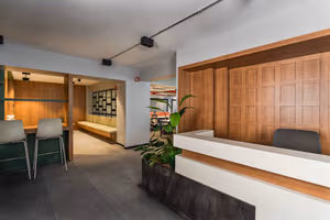 40 Person Private Office