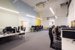 5 Person Private Office