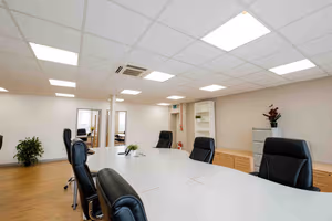9 Person Private Office