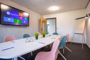 34 Person Enterprise Suite