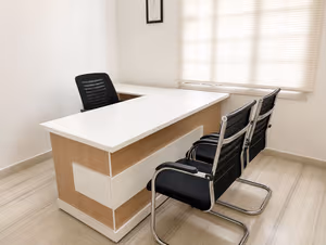 12 Person Coworking Desk