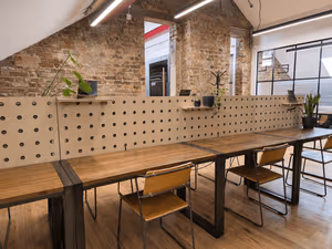 1 Person Coworking Desk