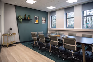 32 Person Private Office