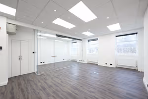 4 Person Private Office