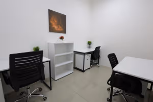 4 Person Private Office