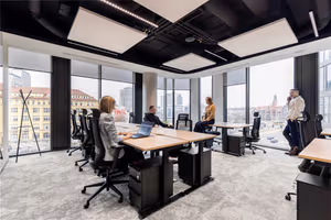 4 Person Private Office