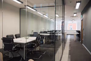 10 Person Private Office