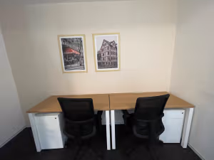 3 Person Private Office