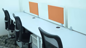 1 Person Private Office