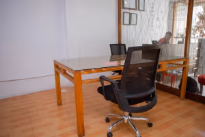 10 Person Private Office