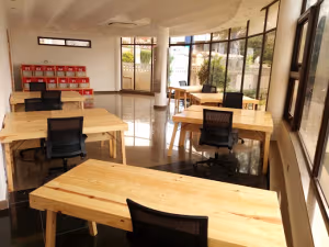 4 Person Private Office