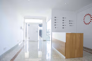 5 Person Private Office