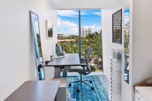 4 Person Coworking Desk