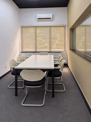 1 Person Coworking Desk