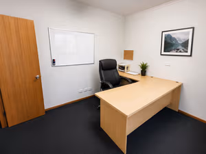1 Person Private Office