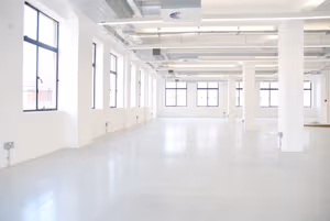 24 Person Managed Space