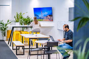 10 Person Private Office