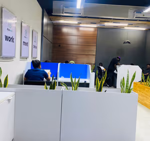 1 Person Coworking Desk