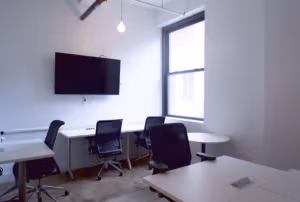 4 Person Coworking Desk