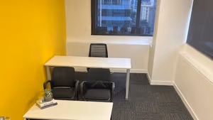 4 Person Private Office