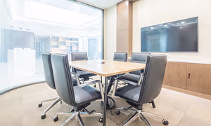 4 Person Private Office