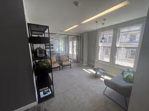 15 Person Private Office