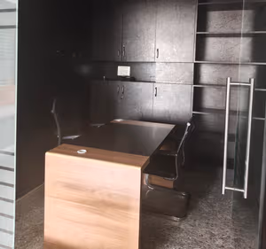 3 Person Private Office