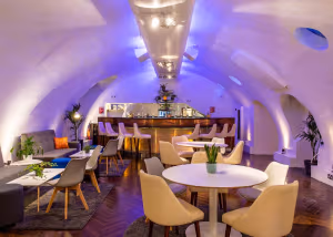 5 Person Private Office