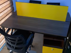 1 Person Private Office