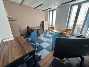 3 Person Private Office