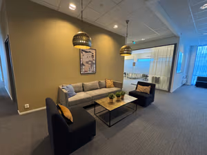 1 Person Private Office