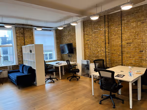 30 Person Private Office