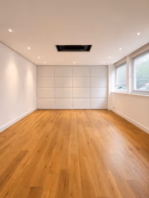 3 Person Private Office