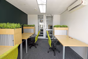 9 Person Private Office