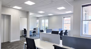 10 Person Private Office