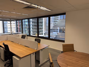 5 Person Coworking Desk