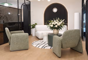 9 Person Private Office
