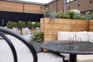 10 Person Private Office