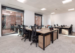 7 Person Private Office