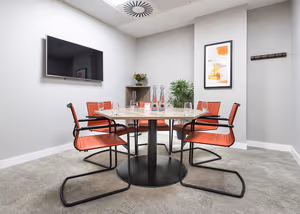 10 Person Private Office