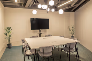 16 Person Private Office